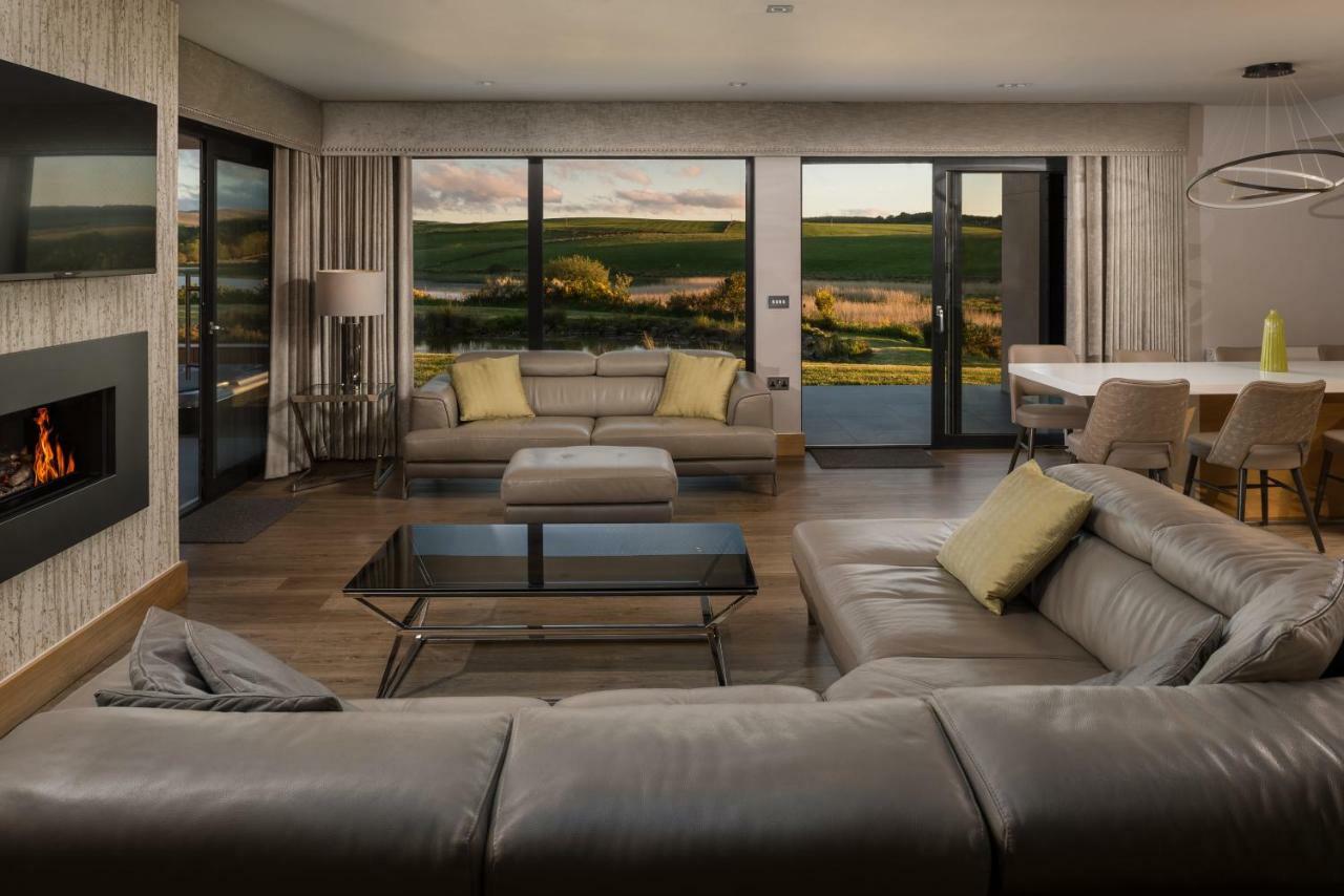 Lochside House Hotel & Spa Нью-Камнок Экстерьер фото